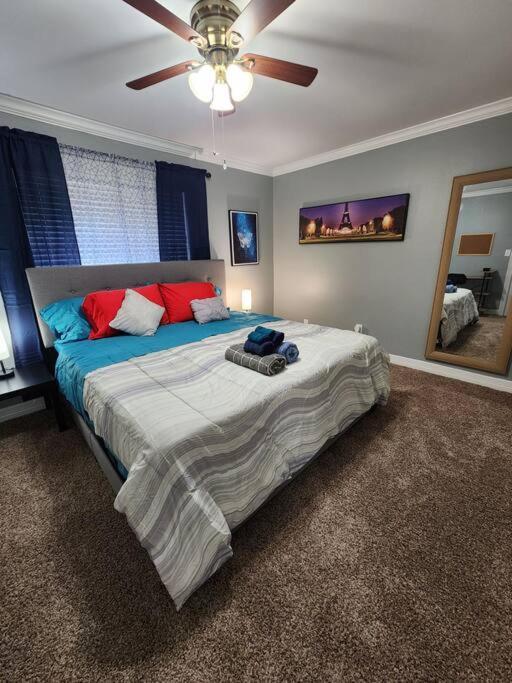Blue Shark *E4* @ Midtown Comfortable 1Br King Apartment Houston Luaran gambar